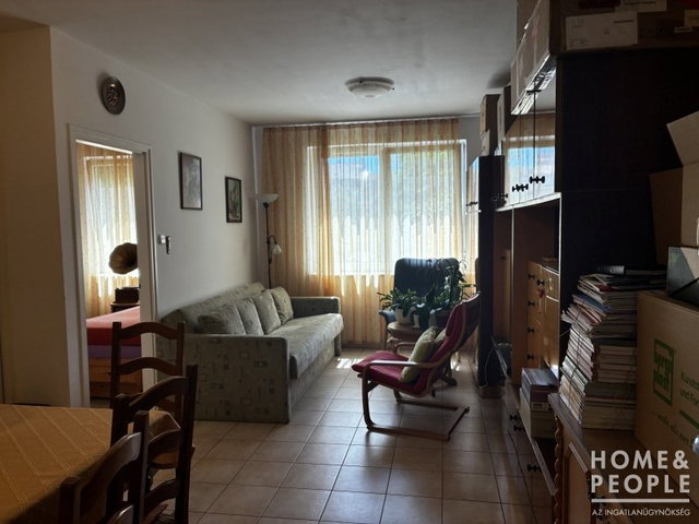 Eladó téglalakás, Szegeden 58 M Ft, 1 szobás