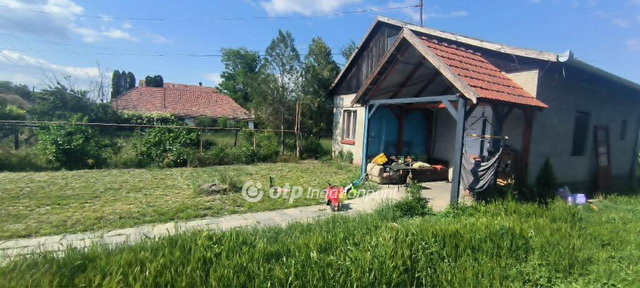 Eladó családi ház, Szabadkígyóson 14.5 M Ft