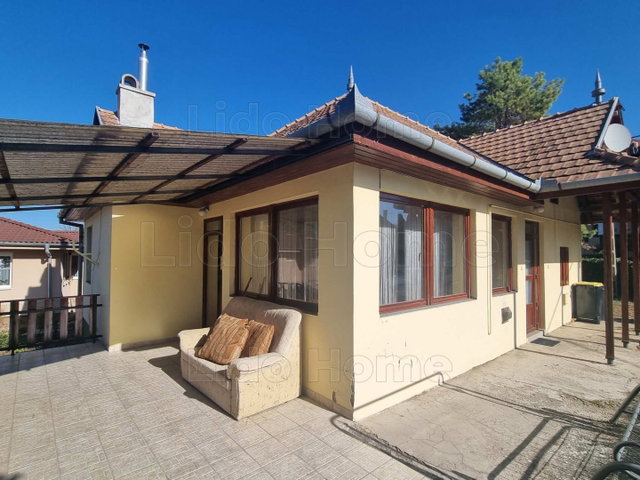 Kiadó családi ház, albérlet, Siófokon 280 E Ft / hó, 3 szobás