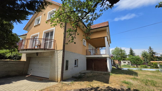 Eladó családi ház, Érden 209.9 M Ft, 6 szobás