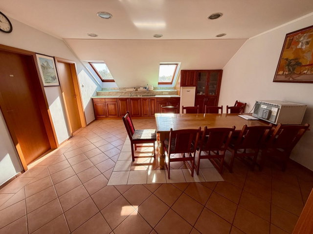 Kiadó családi ház, albérlet, Móron 350 E Ft / hó, 4 szobás