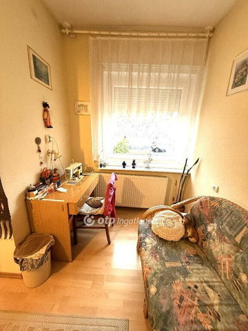 Eladó családi ház, Karancsalján 53.5 M Ft, 4 szobás