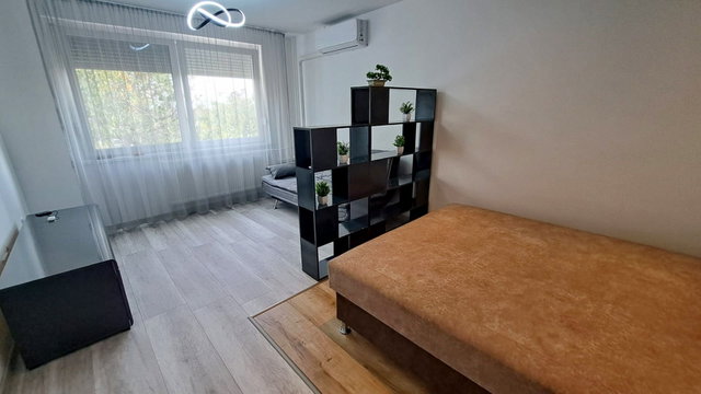 Kiadó téglalakás, albérlet, Debrecenben 240 E Ft / hó, 1 szobás