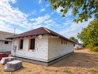Eladó családi ház, Sülysápon 76 M Ft, 4 szobás