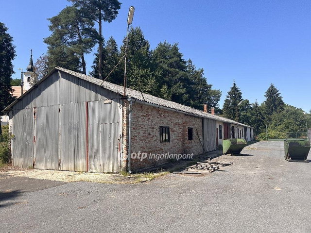 Eladó ipari ingatlan, Bázakerettyén 210 M Ft