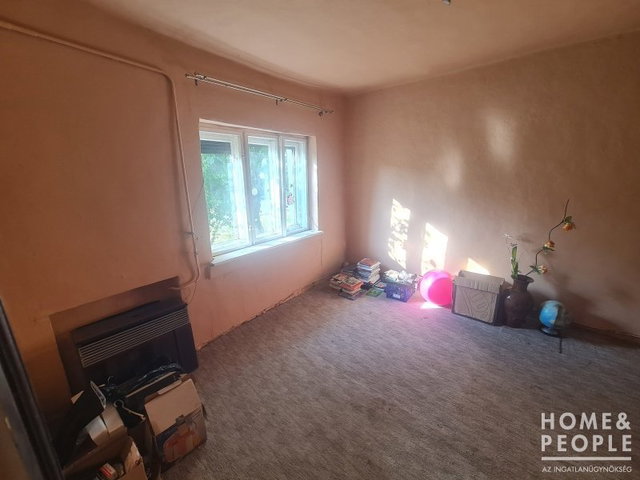 Eladó családi ház, Hódmezővásárhelyen 38 M Ft, 6 szobás