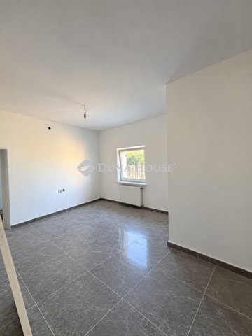 Eladó családi ház, Tápiószentmártonon 37 M Ft, 3 szobás