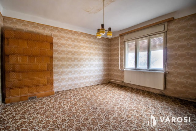 Eladó családi ház, Zámolyon 33 M Ft, 3 szobás