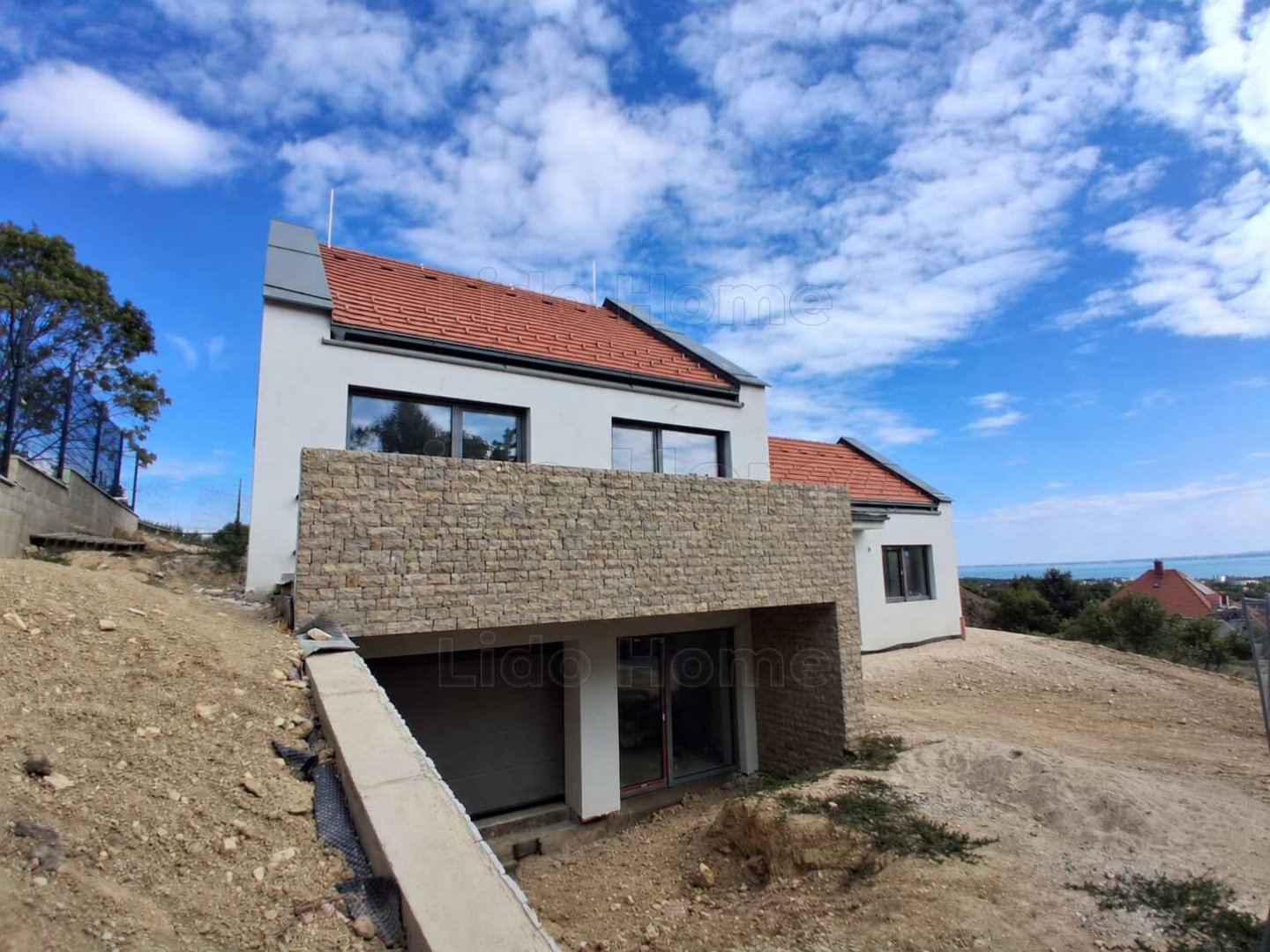 Családi ház · 4 hálószoba · 124 m² · 260.000.000 Ft