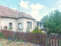 Eladó családi ház, Lesenceistvándon 17.9 M Ft, 2 szobás