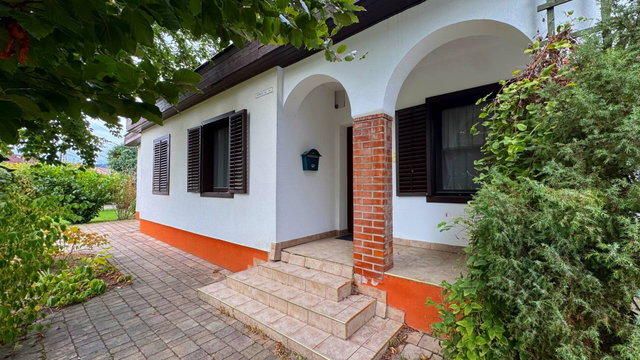 Eladó családi ház, Kazincbarcikán 89.5 M Ft, 4+1 szobás