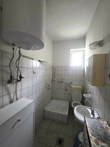Eladó családi ház, Újszászon, Ady Endre úton 16.9 M Ft
