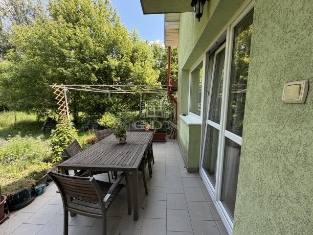 Eladó családi ház, Fóton 110 M Ft, 5+2 szobás