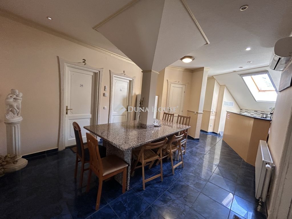 Téglalakás · 5 hálószoba · 135 m² · 80.000.000 Ft