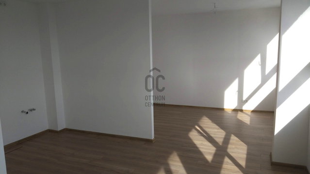 Eladó téglalakás, Szombathelyen, Lovas utcában 14.9 M Ft