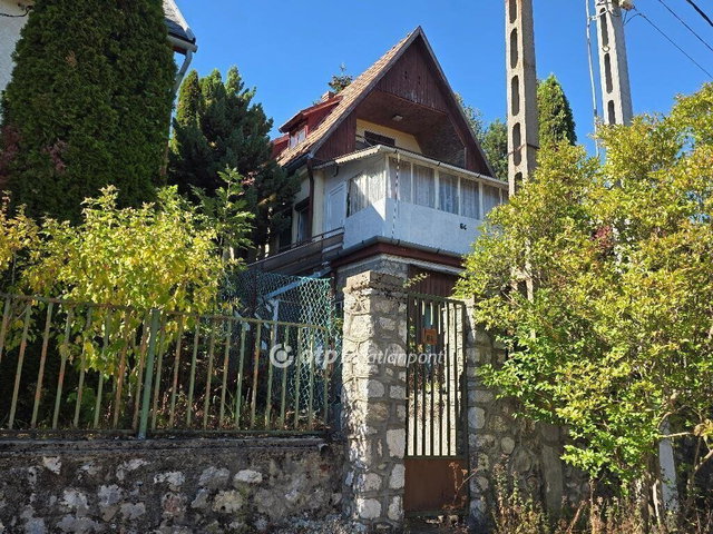 Eladó családi ház, Bükkszentkereszten 31.9 M Ft, 4 szobás