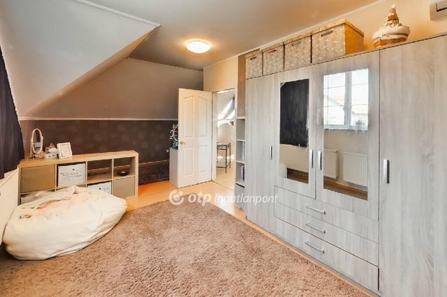 Eladó családi ház, Budapesten, XVIII. kerületben 204.9 M Ft