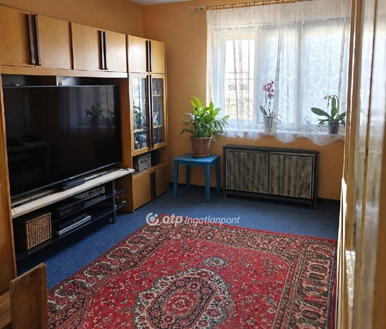 Eladó családi ház, Alsónémediben 74.9 M Ft, 5 szobás