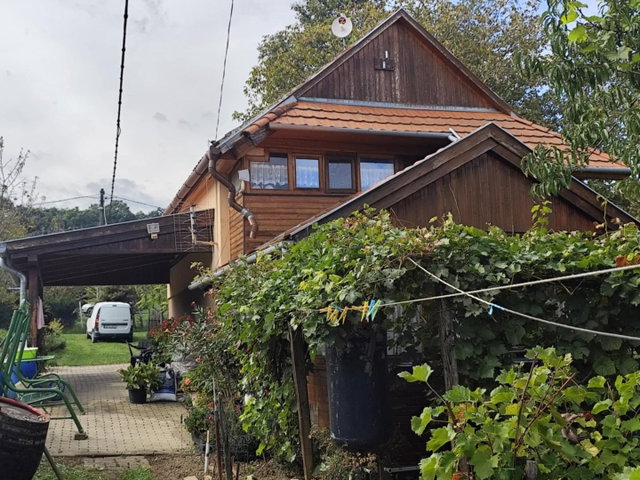 Eladó nyaraló, Alsópáhokon 46.9 M Ft, 2 szobás