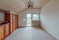 Eladó családi ház, Vecsésen 139.99 M Ft, 5 szobás