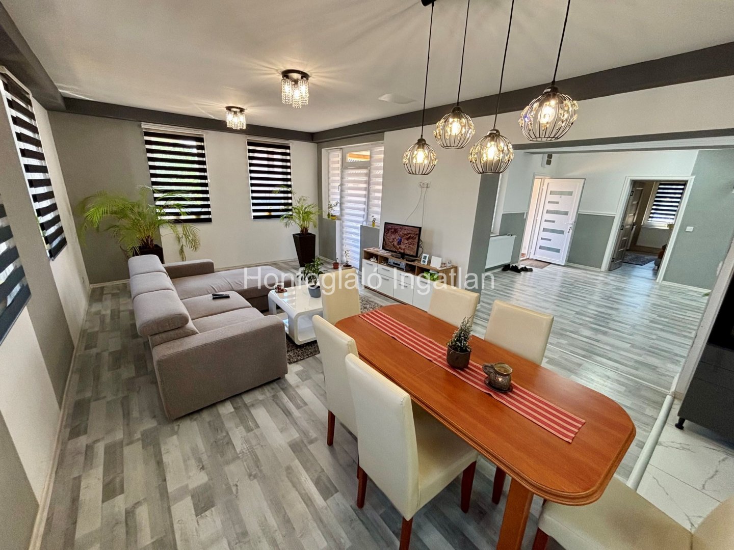 3 bed · 105m² · 65.900.000 ft