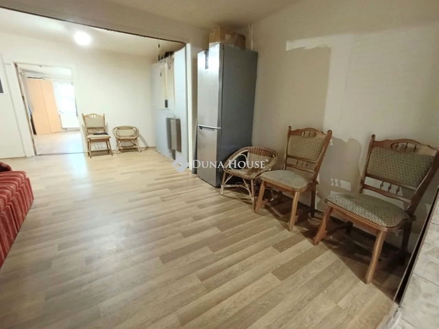 Eladó családi ház, Mohácson 36 M Ft, 2 szobás