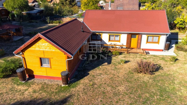 Eladó családi ház, Szécsényen 89.99 M Ft, 4 szobás