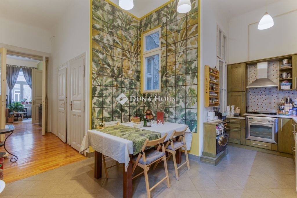 2 bed · 81m² · 89.000.000 ft