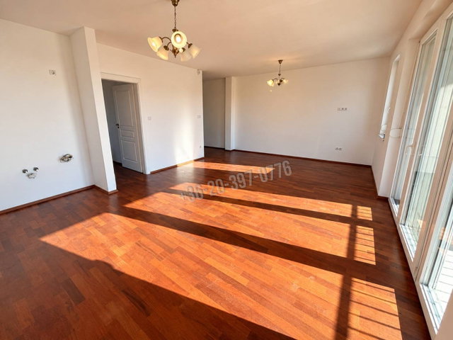 Eladó téglalakás, Győrött, Malomsok sétányon 89 M Ft