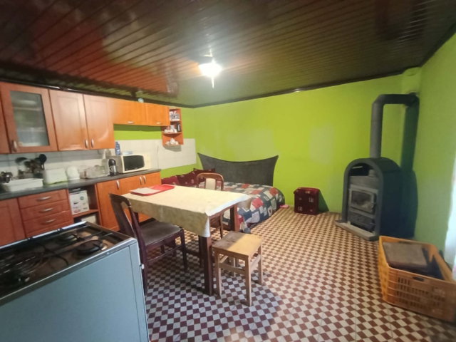Eladó családi ház, Siklóson 25 M Ft, 3 szobás