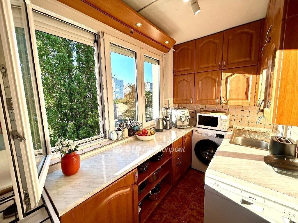 4 bed · 79m² · 89.900.000 ft