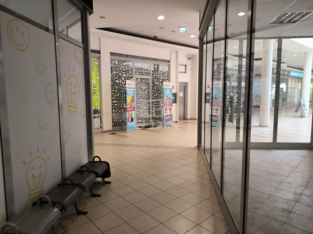 Kiadó üzlethelyiség, Budapesten, XVII. kerületben 220 E Ft / hó