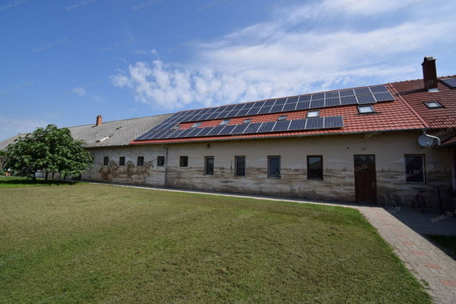 Eladó hotel, Győrött 285 M Ft, 12 szobás / költözzbe.hu