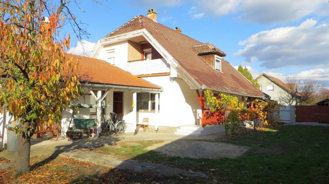 Eladó családi ház, Békésen 47.9 M Ft, 2+3 szobás