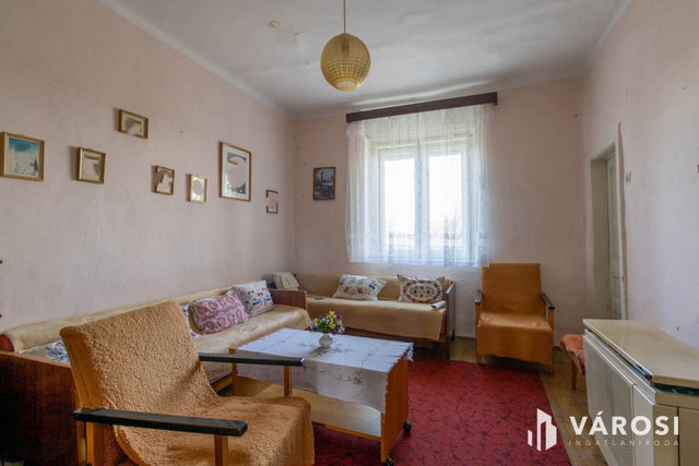 Eladó családi ház, Enyingen 22.9 M Ft, 4 szobás