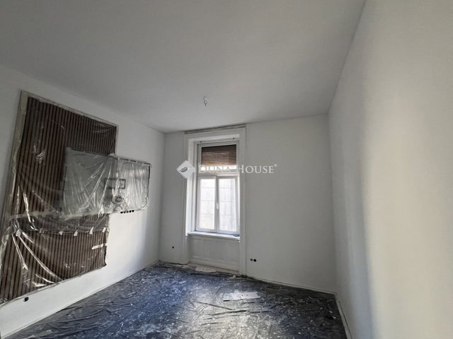 Eladó téglalakás, Budapesten, II. kerületben 69.9 M Ft, 2 szobás