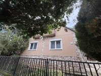 Eladó családi ház, Pécsett 84.99 M Ft, 4 szobás