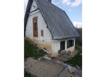 Eladó családi ház, Pécsett 11 M Ft, 1 szobás