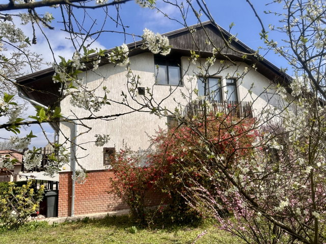 Eladó családi ház, Zalaegerszegen 99.9 M Ft, 7 szobás