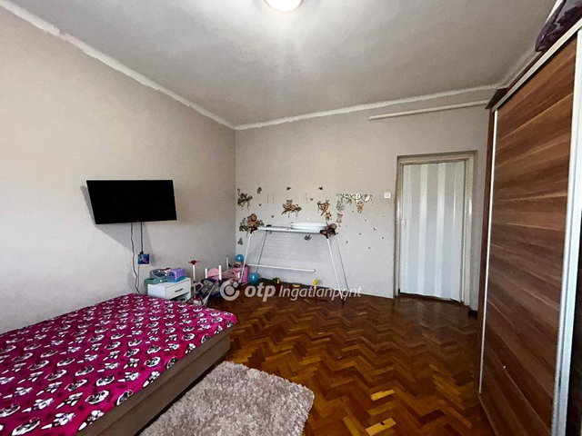 Eladó családi ház, Nyírmihálydin 21.9 M Ft, 2+1 szobás