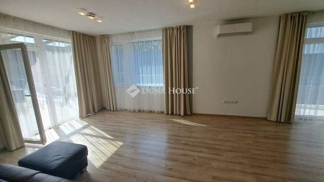 Eladó téglalakás, Budapesten, III. kerületben 198.9 M Ft