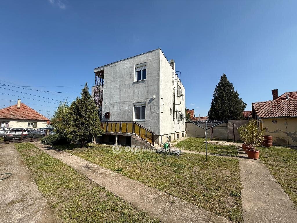5 bed · 170m² · 105.000.000 ft