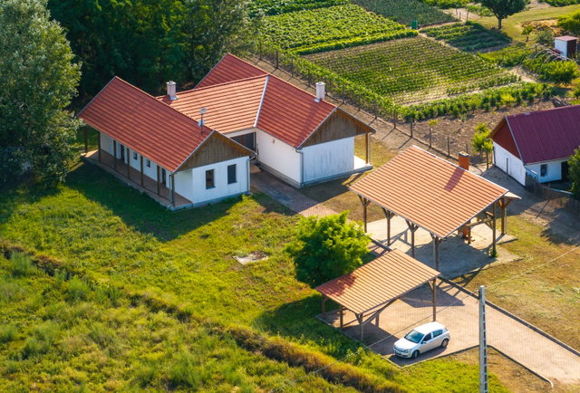 Eladó mezogazdasagi ingatlan, Bócsán 120 M Ft