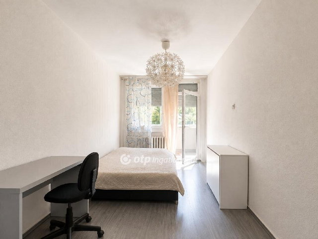 Eladó panellakás, Budapesten, X. kerületben 64.9 M Ft, 3 szobás
