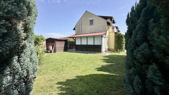 Eladó téglalakás, Szigetszentmártonban 65 M Ft, 3 szobás