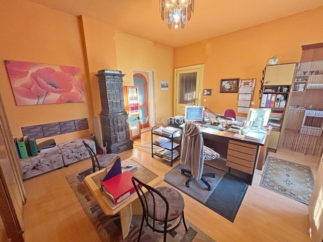 Kiadó iroda, Szombathelyen 135 E Ft / hó, 2 szobás