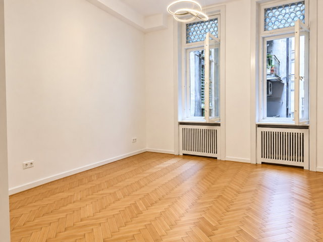 Kiadó téglalakás, albérlet, V. kerületben, Molnár utcában