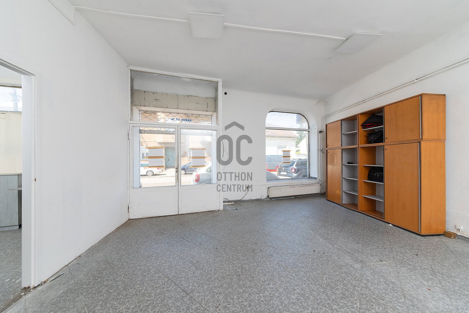 Üzlethelyiség · 160 m² · 84.500.000 Ft