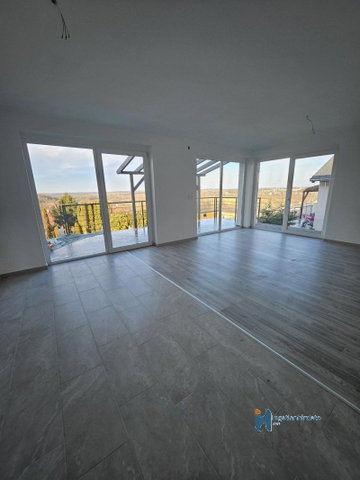 Eladó családi ház, Teskándon 85 M Ft, 5 szobás