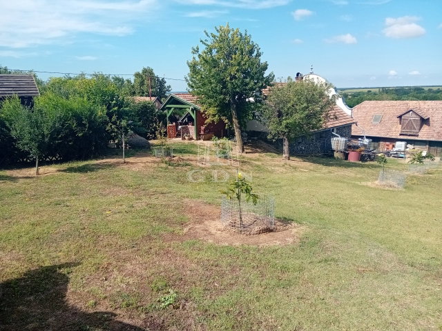 Eladó mezogazdasagi ingatlan, Igalon 195 M Ft, 9 szobás
